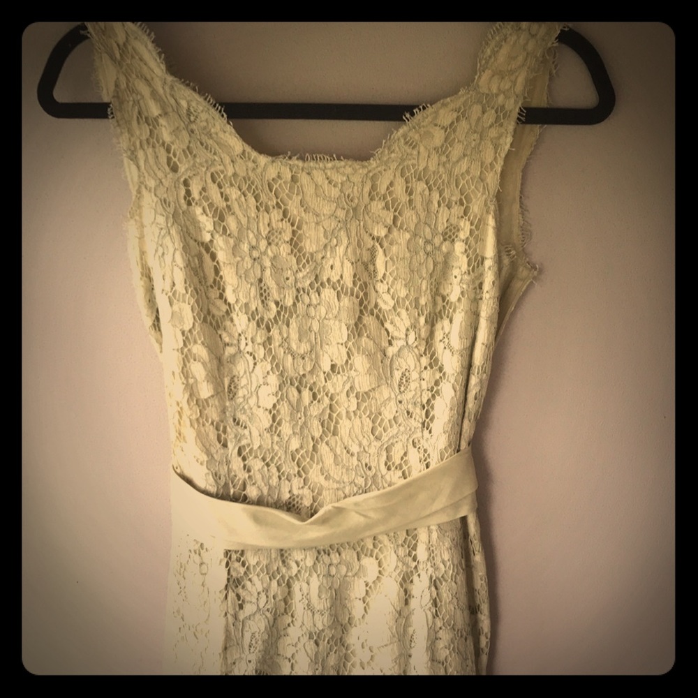 Beautiful yellow/creamy color